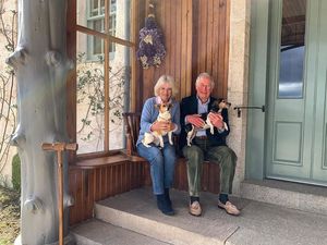 Komentari Kelahiran Lilibet, Pangeran Charles: Berita Membahagiakan