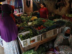 PSBB di Depok, Operasional Pasar Tradisional Dibatasi hingga Pukul 15.00 WIB