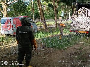 Cegah Warga Mendekat, RS Rujukan Corona di Mamuju Dipasangi Kawat Berduri