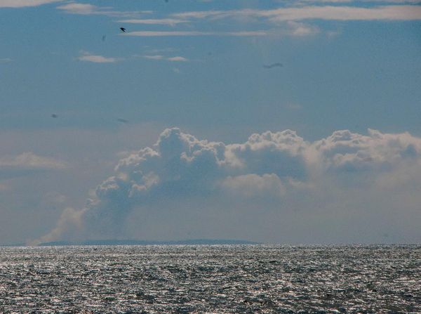 Foto-foto Terkini Erupsi Gunung Anak Krakatau