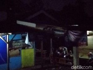 Dentuman Dini Hari Terdengar 10 Menit di Babakan Madang, Kabupaten Bogor Dentuman Dini Hari Terdengar 10 Menit di Babakan Madang, Kabupaten Bogor