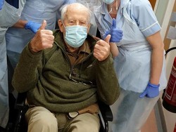 Kakek 101 Tahun di Inggris Berhasil Sembuh dari Virus Corona