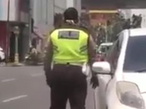Oknum Polantas Viral di Medan Diduga Sempat Ludahi Sopir yang Disetopnya