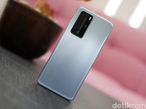 Unboxing Huawei P40 Pro, Ponsel Berkamera Gahar Rp 14 Jutaan