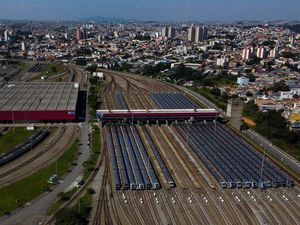 Menkes Brasil Tolak Bangun RS di Daerah yang Kewalahan Tangani Corona