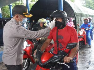 Polisi Trenggalek dan Forkopimda All Out Cegah Corona dengan Check Point