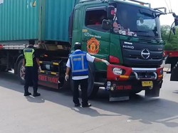 Hari Pertama PSBB DKI, 81 Kendaraan di Tol Tak Patuh Batas 50% Penumpang