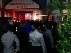 Lapas di Manado Terbakar Diduga karena Napi Ngamuk, Kapolda Turun Tangan