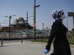 Baru Sembuh dari Corona, Puluhan Dokter-Perawat di Turki Bergegas Kerja Lagi