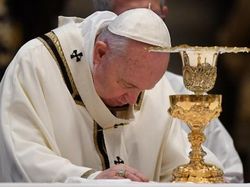 Paus Fransiskus Malu Atas Skandal Pelecehan Seks Pastor Prancis