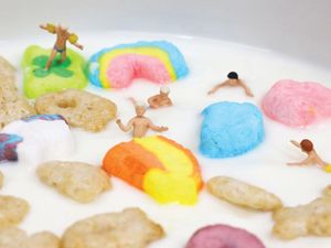 Keren! Fotografer Ini Motret Kolam Renang dari Semangkuk Sereal Keren! Fotografer Ini Motret Kolam Renang dari Semangkuk Sereal