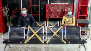 Intip Penerapan Physical Distancing di PMI Kota Bandung