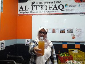 Ponpes di Bandung Bikin Bio Hand Sanitizer dari Limbah Sayuran-Buah