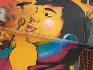 Potret Grafity Warna-warni di Jalan Alor yang Memanjakan Mata