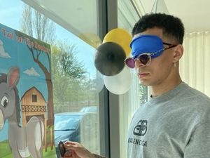 Dele Alli, Ulang Tahun kala Isolasi Diri