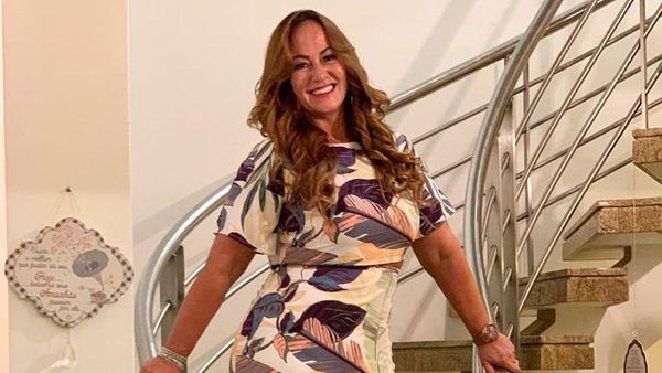 Potret Ibunda Neymar yang Punya Pacar 30 Tahun Lebih Muda