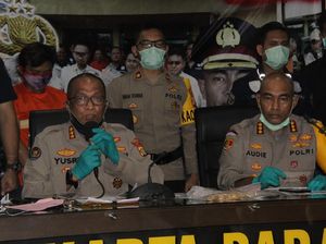 Kisah Ritual Tanggal 6 Perampok Toko Emas di Jakarta Kisah Ritual Tanggal 6 Perampok Toko Emas di Jakarta