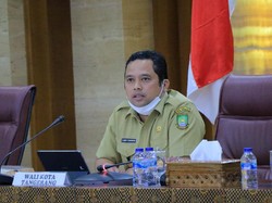 Pelanggar PSSB di Tangerang Akan Kena Sanksi Bersihkan Fasilitas Umum-Denda