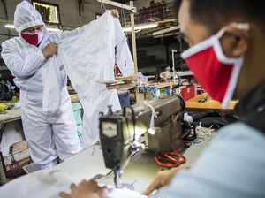 RI Mau Ekspor Masker hingga APD karena Kelebihan Produksi