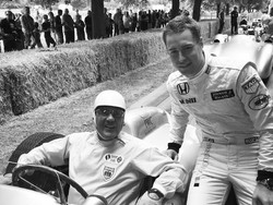 Sir Stirling, Legenda Balap F1 Meninggal di Usia 90 Tahun