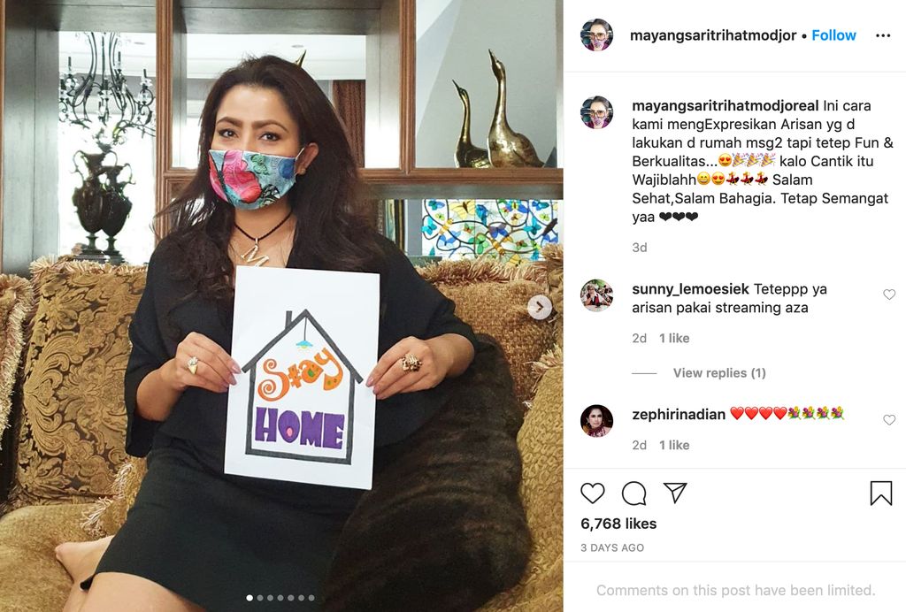 Mayangsari & Geng Sosialita Arisan via Online saat Pandemi Corona, Tetap Stylish