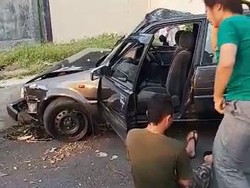 Belajar Nyetir Mobil, Pria di Gunungkidul Tabrak Pemotor dan Sepeda