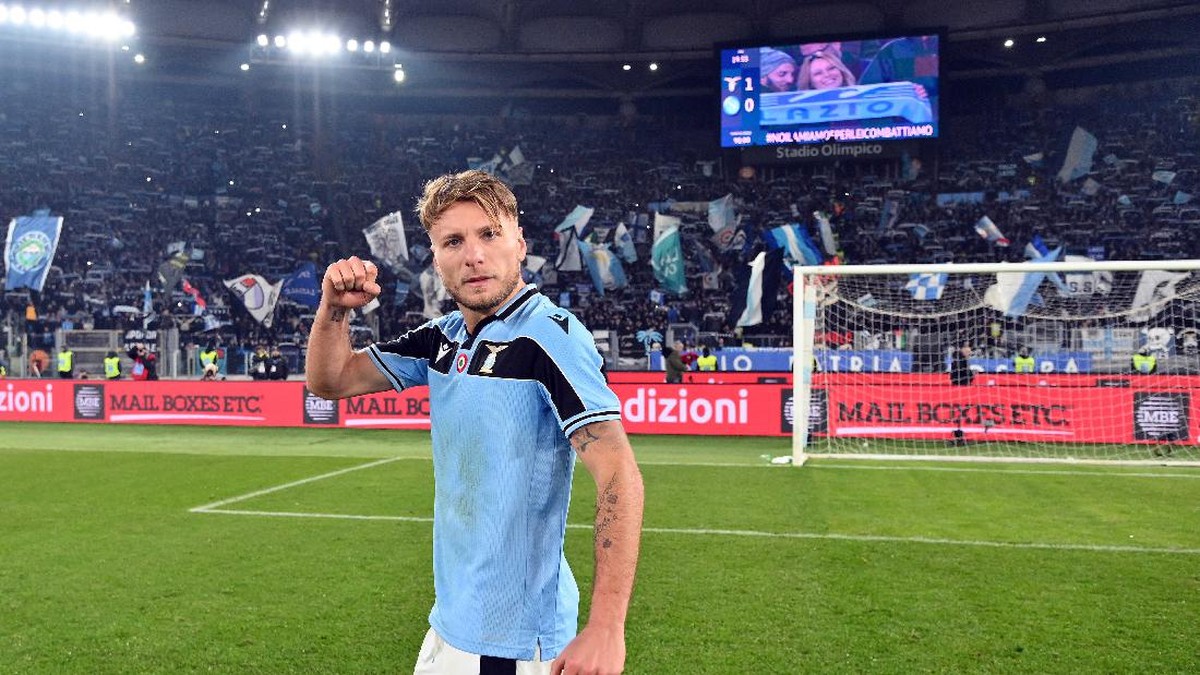Pemain Lazio Ciro Immobile ditegaskan tak mata duitan. (Foto: Getty Images/Marco Rosi)