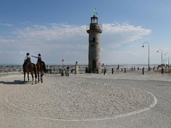 Pertama Kali, Jumlah Pasien Terkait Corona di Prancis Turun Hingga di Bawah 2.000