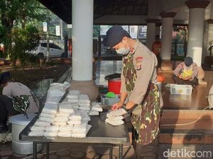Polri-TNI Banten Dirikan Dapur Umum Bantu Warga Terdampak Corona