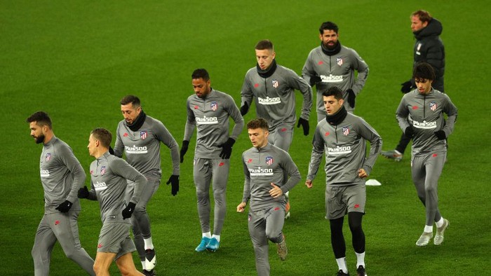 LIVERPOOL, ENGLAND - MARCH 10: Players train during an Atletico Madrid Training Session at Anfield on March 10, 2020 in Liverpool, United Kingdom. Atletico Madrid will face Liverpool FC in their UEFA Champions League round of 16 second leg match on March 11, 2020. (Photo by Jan Kruger/Getty Images)