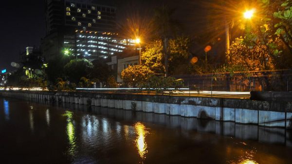 Hotel di Bekasi juga Nyalakan Simbol Hati Dukung Pejuang COVID-19