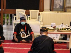 Ritual Tiga Pusaka Ponorogo Dibedol Hadapi Pandemi Corona