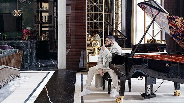 Foto: Rumah Mewah Drake Seharga Rp 1,6 Triliun Sebelum Kebanjiran