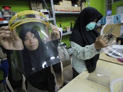 Cara Mudah Membuat Face Shield Sendiri dari Botol Bekas untuk Cegah Corona