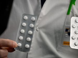 Kanada Menentang Penggunaan Chloroquine Sebagai Obat Corona Kanada Menentang Penggunaan Chloroquine Sebagai Obat Corona