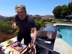 Janji Beramal Rp 191 Juta Jika Gagal Buat Burger, Gordon Ramsay Dihujat Netizen