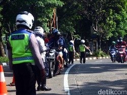 Jelang Ramadan, MPR Minta Tindak Tegas Warga Bandel Saat PSBB