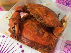 Kepiting Depok: Pedas Mantap Kepiting Telur Bumbu Saus Padang Berharga Miring