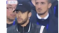 Ekspresi Neymar mengetahui ibunya berpacaran dengan pria yang lebih muda darinya. (Foto: Twitter)