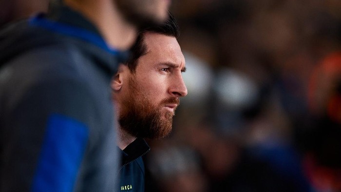 BARCELONA, SPAIN - MARCH 07: Lionel Messi of FC Barcelona enters the pitch before the Liga match between FC Barcelona and Real Sociedad at Camp Nou on March 07, 2020 in Barcelona, Spain. (Photo by Alex Caparros/Getty Images)