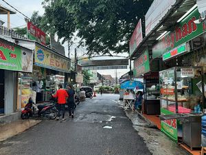 Curhat Pedagang Pempek Tak Lagi Ada Pembeli Sejak Corona Merebak