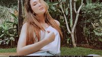 Pesona Deretan Artis yang Pemotretan Virtual, Luna Maya Hingga Bella Hadid