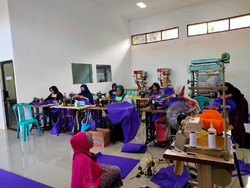 Atasi Penyebaran Corona, UMKM Binaan BNI Turut Produksi APD