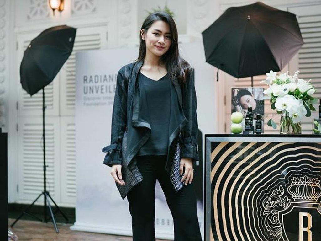 Umumkan Positif Corona, Twindy Rarasati Sempat Alami Gejala Ini Umumkan Positif Corona, Twindy Rarasati Sempat Alami Gejala Ini