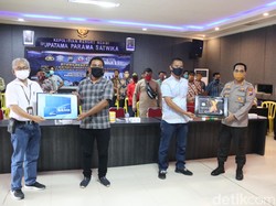 Dampak Corona, 800 Pengemudi di Ngawi Terima Bantuan