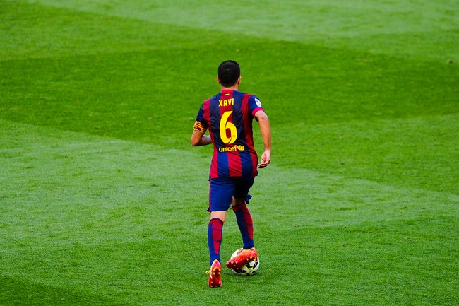 Bagaimana Memberi Operan Semanis Umpannya Xavi?