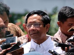 Ali Jaber Ditusuk, Mahfud Minta Ulama Dilindungi Apapun Pandangan Politiknya