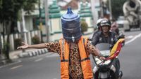 Pelindung Wajah dari Galon Bekas