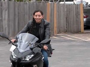 Perawat Ini Dikasih Ninja 400 Setelah Motornya Dicuri