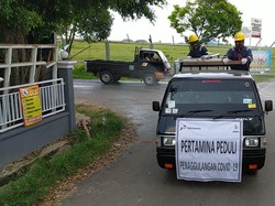 Pertamina Semprot Ribuan Liter Disinfektan di 17 Desa Kabupaten Tuban